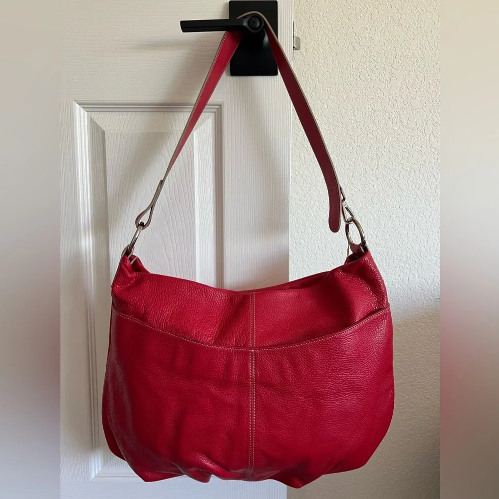 NWT Borlino Red 100% genuine cowhide Leather Hobo Bag-never used